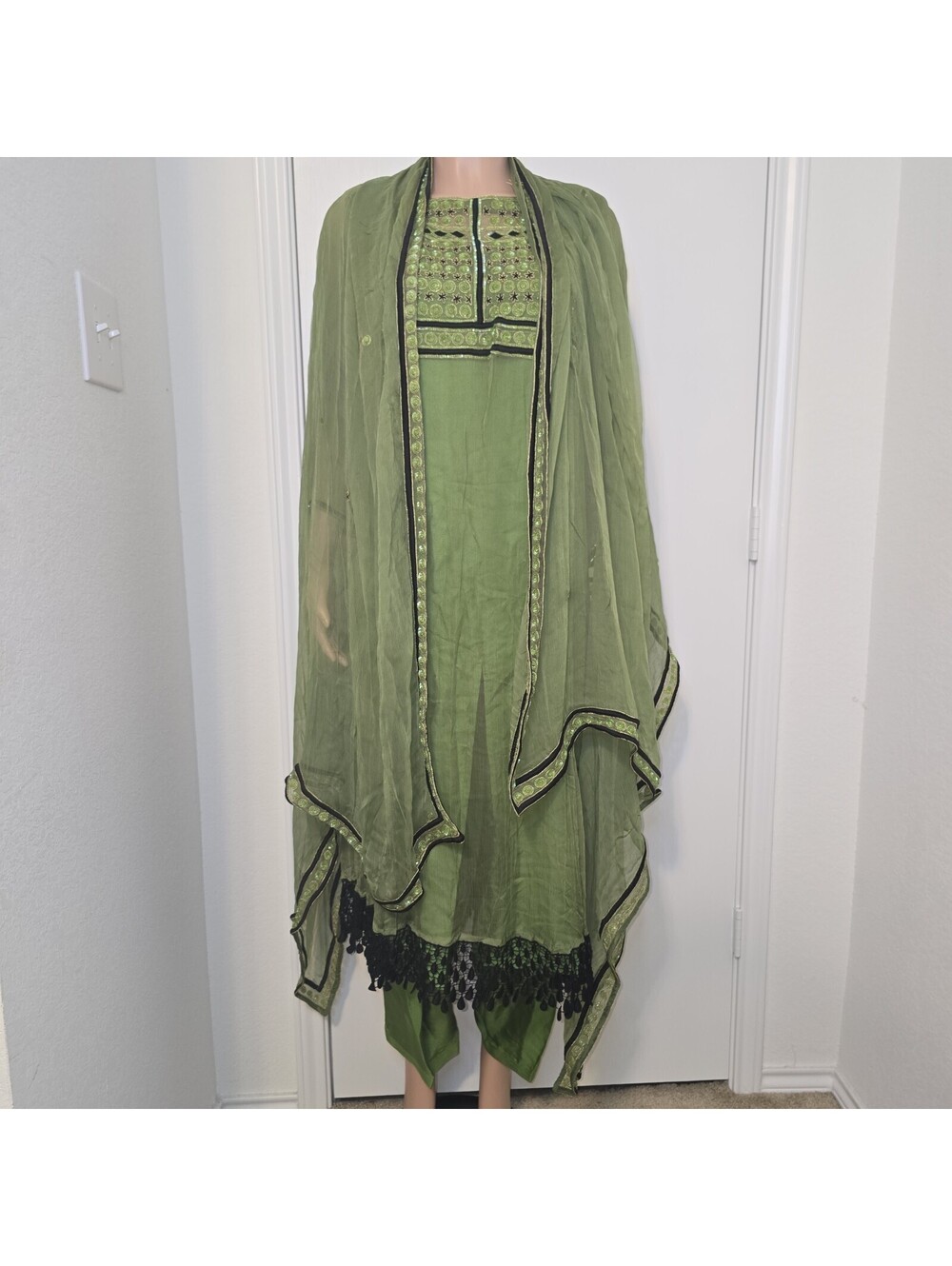 Green Anarkali Salwar Kameez 4 Piece Set Embellished Festival Bollywood Inspired